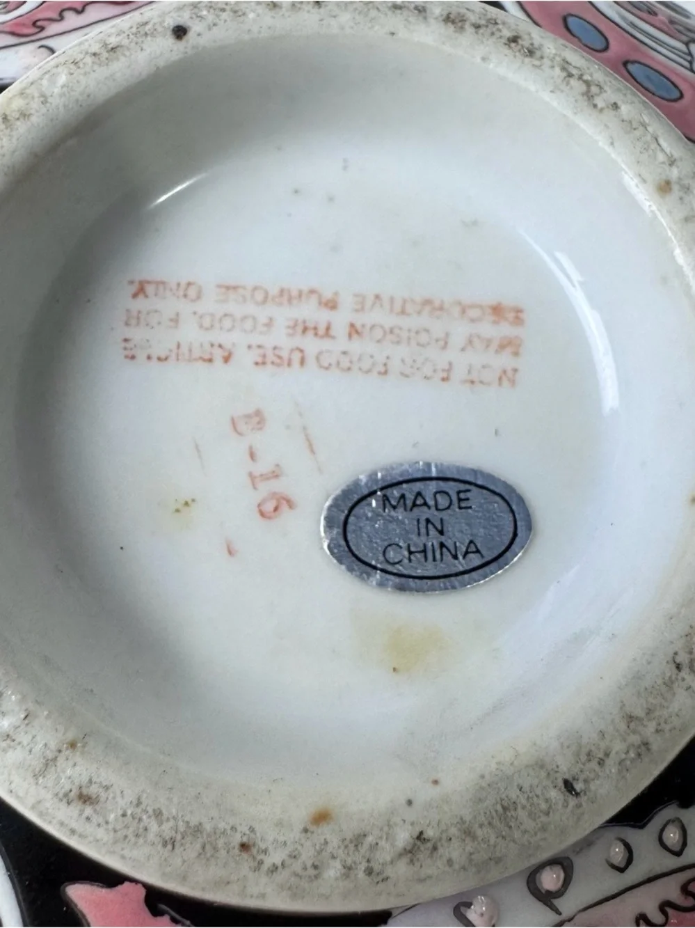 Vintage Famille Noire Style Black Pink Paisley Porcelain Bowl